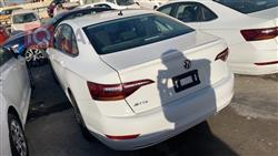 ڤۆڵکسواگن جێتا